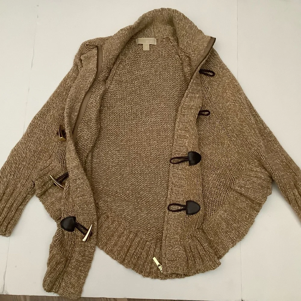 Michael Kors Brown Knit Poncho with Toggle Accents - Picture 4 of 9